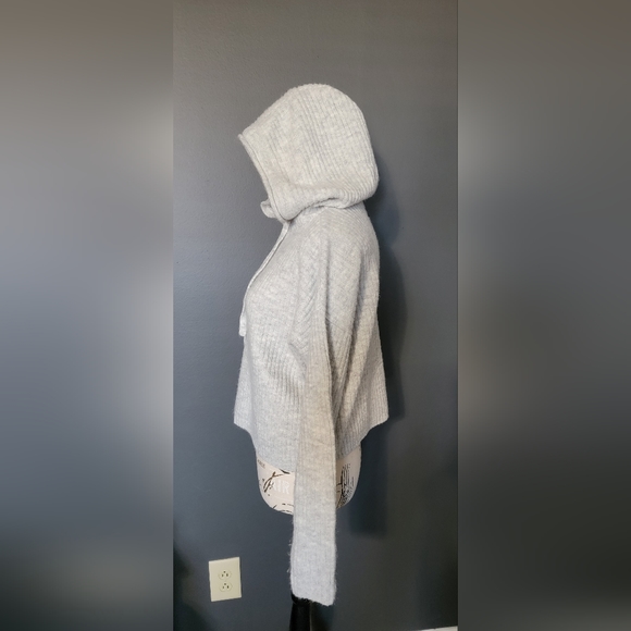 PINK half hooded sweatshirt - Picture 5 of 8